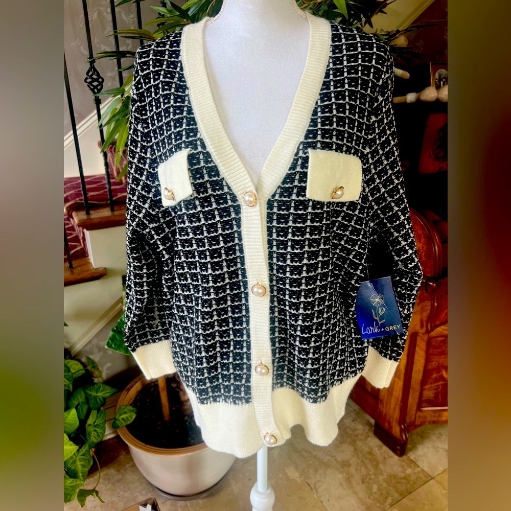 Lark and gray ladies V-neck button-down sweater NWT extra large V-neck - Picture 3 of 11